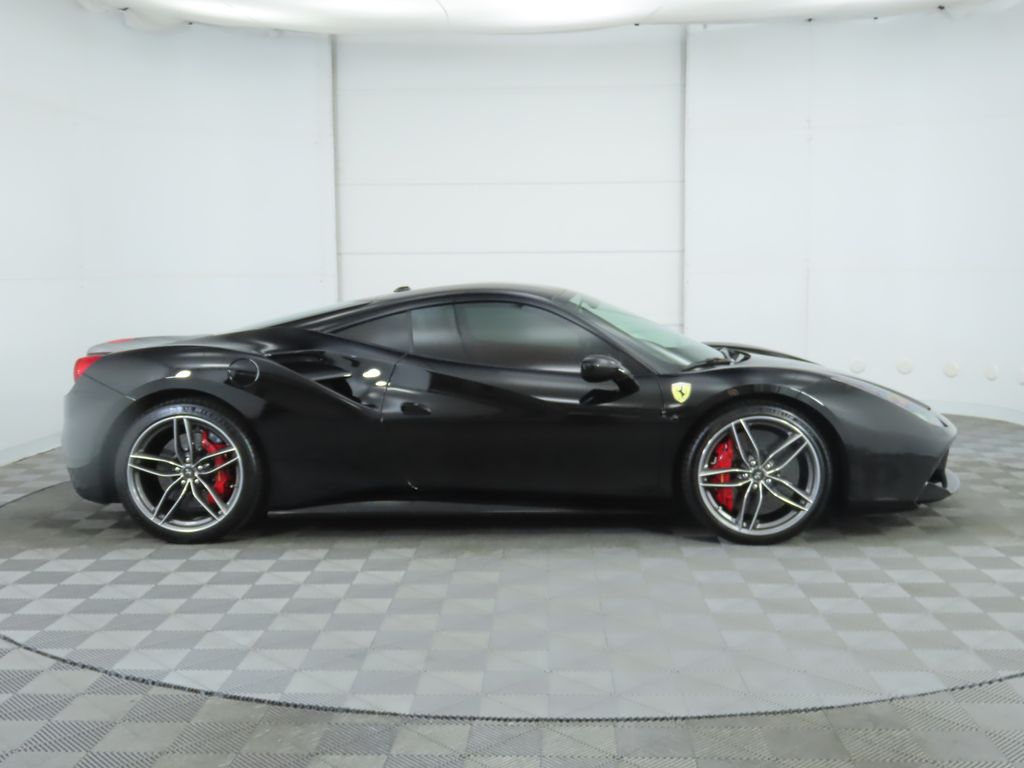 2018 Ferrari 488 GTB photo 4