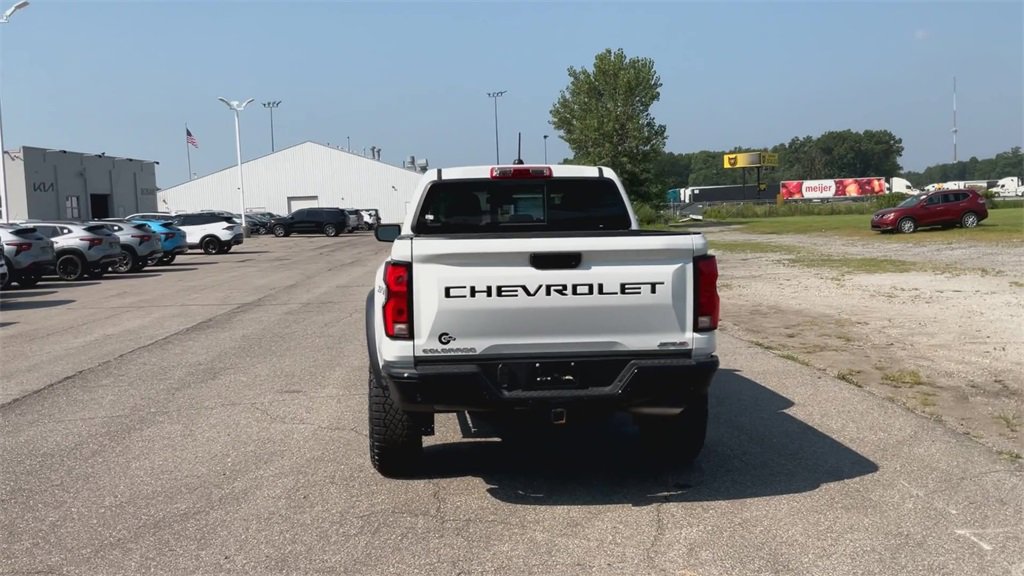 2024 Chevrolet Colorado ZR2 photo 7