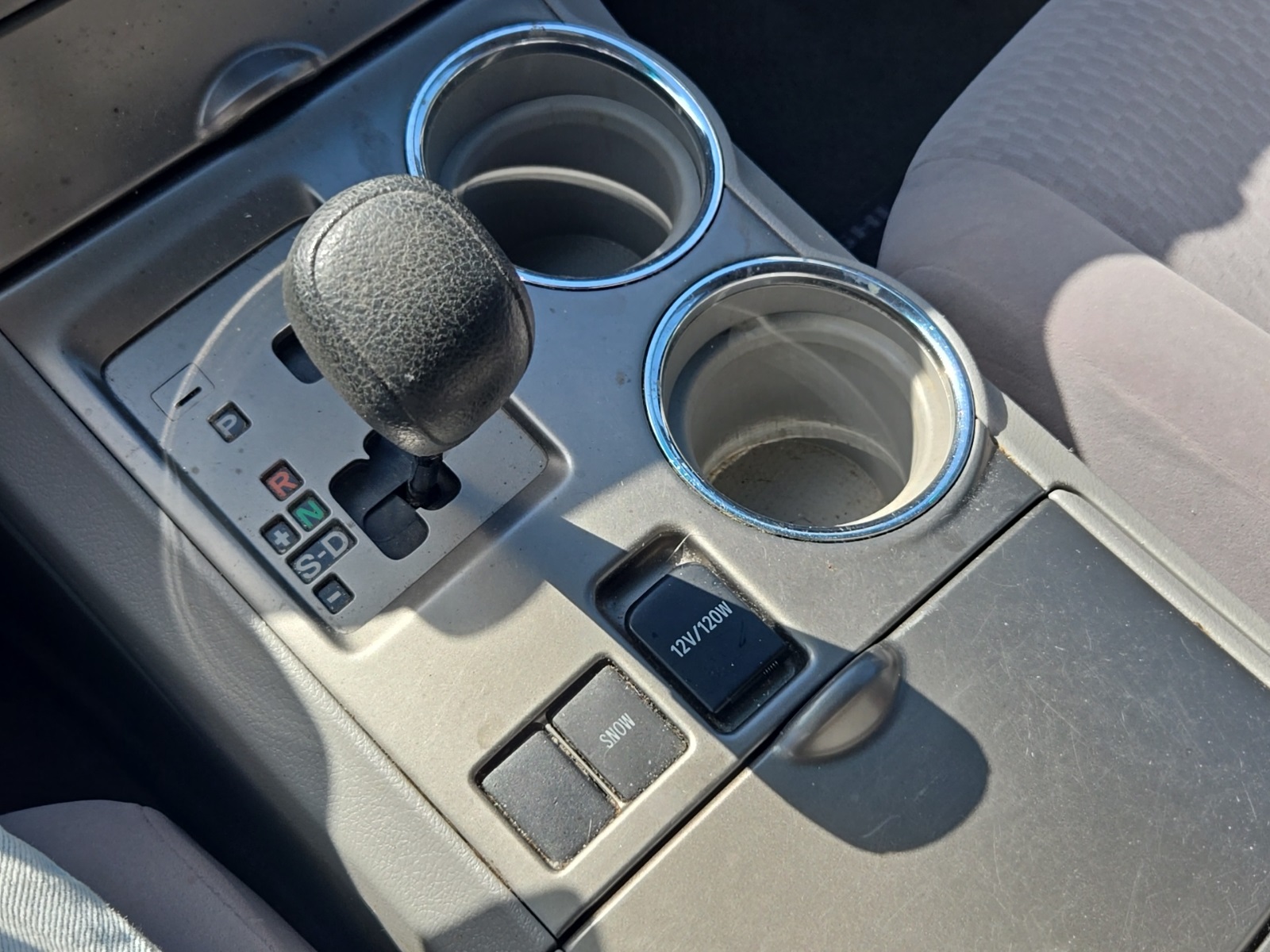 2008 Toyota Highlander Base photo 22