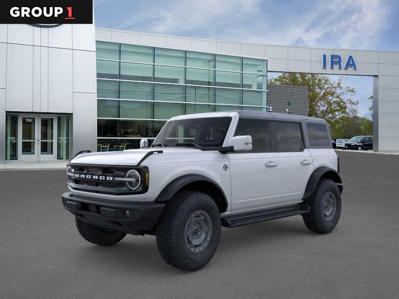 2025 Ford Bronco 4-Door Outer Banks's photo