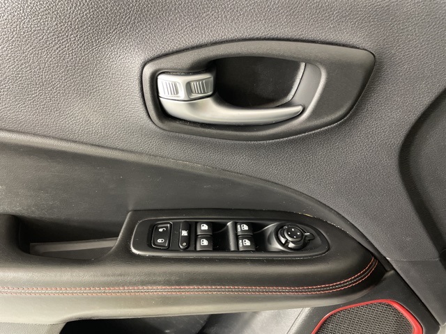 2019 Jeep Compass Trailhawk photo 19
