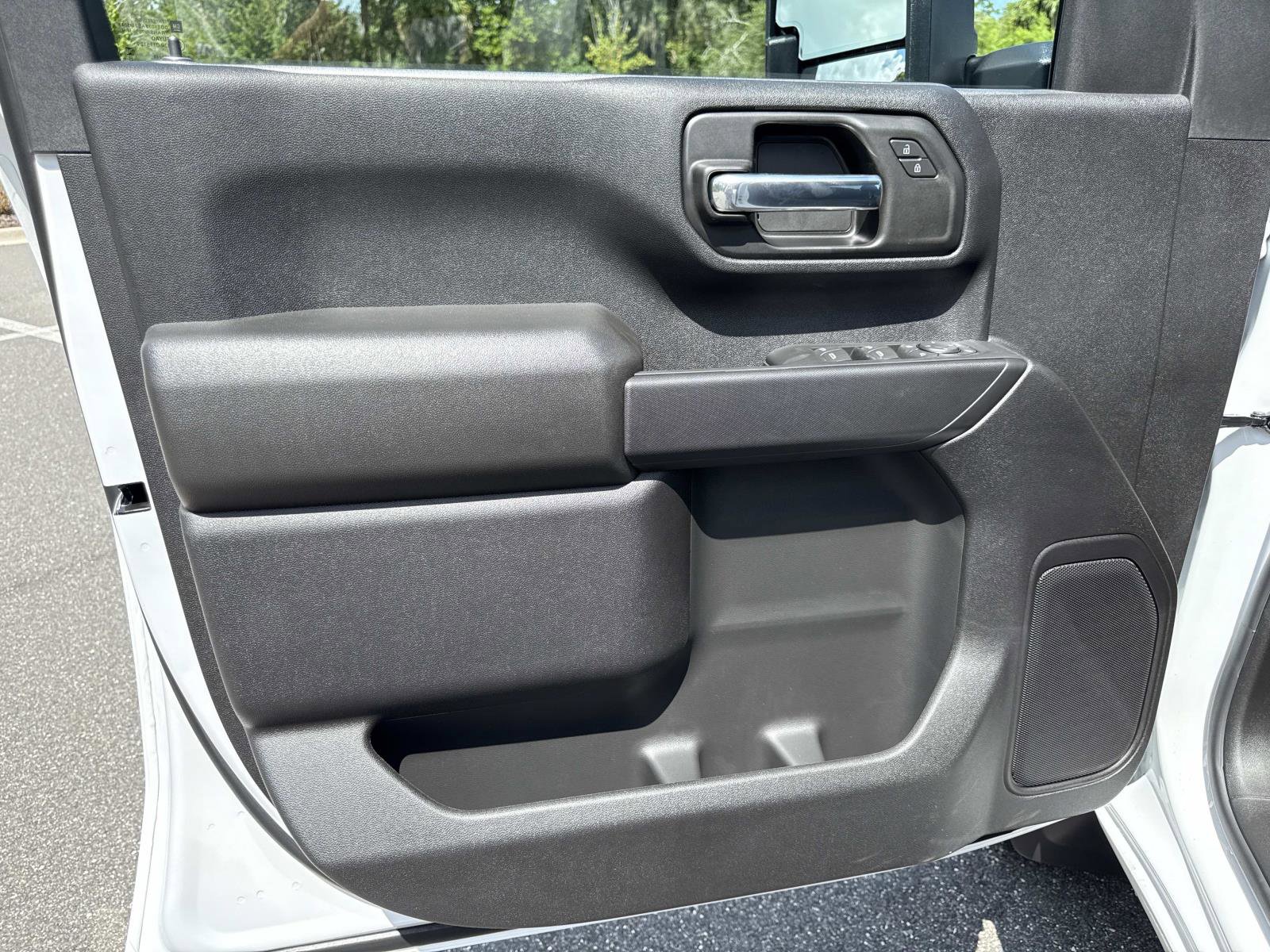 2025 Chevrolet Silverado 2500HD photo 15