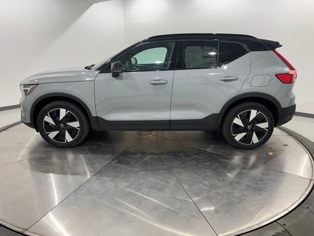 Used 2024 Volvo XC40 Core with VIN YV4ER3XK9R2275675 for sale in Hagerstown, MD