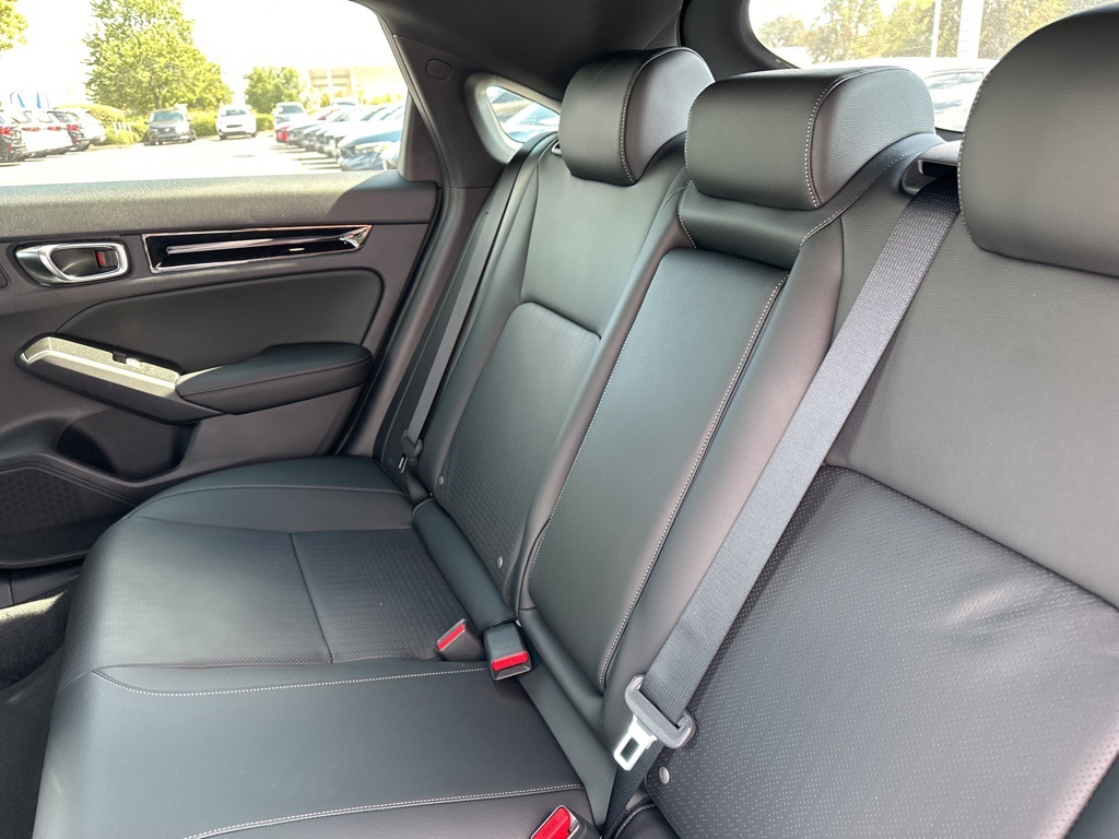 2026 Honda Civic Hatchback Sport Touring photo 12