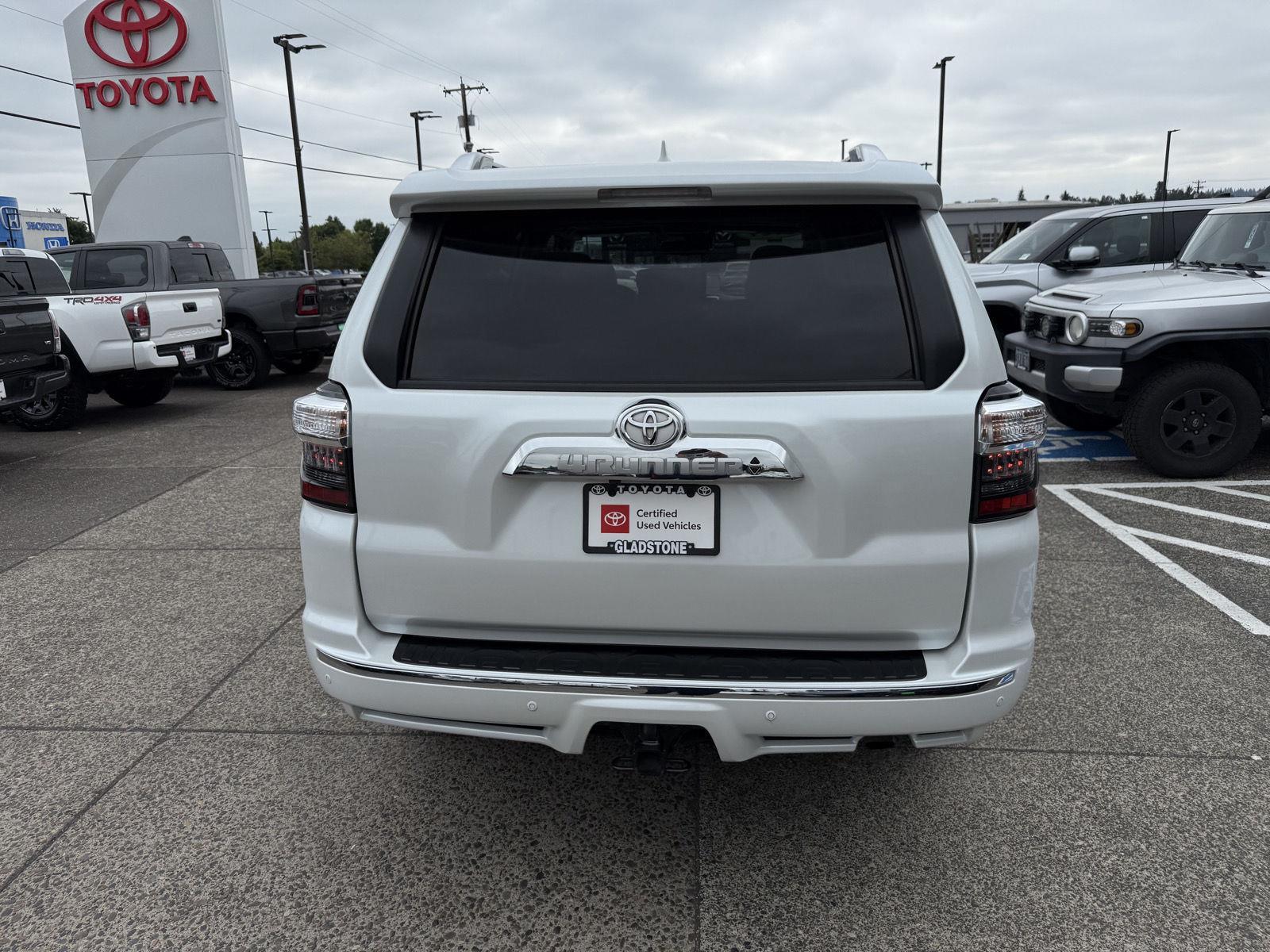 2024 Toyota 4Runner Limited photo 4