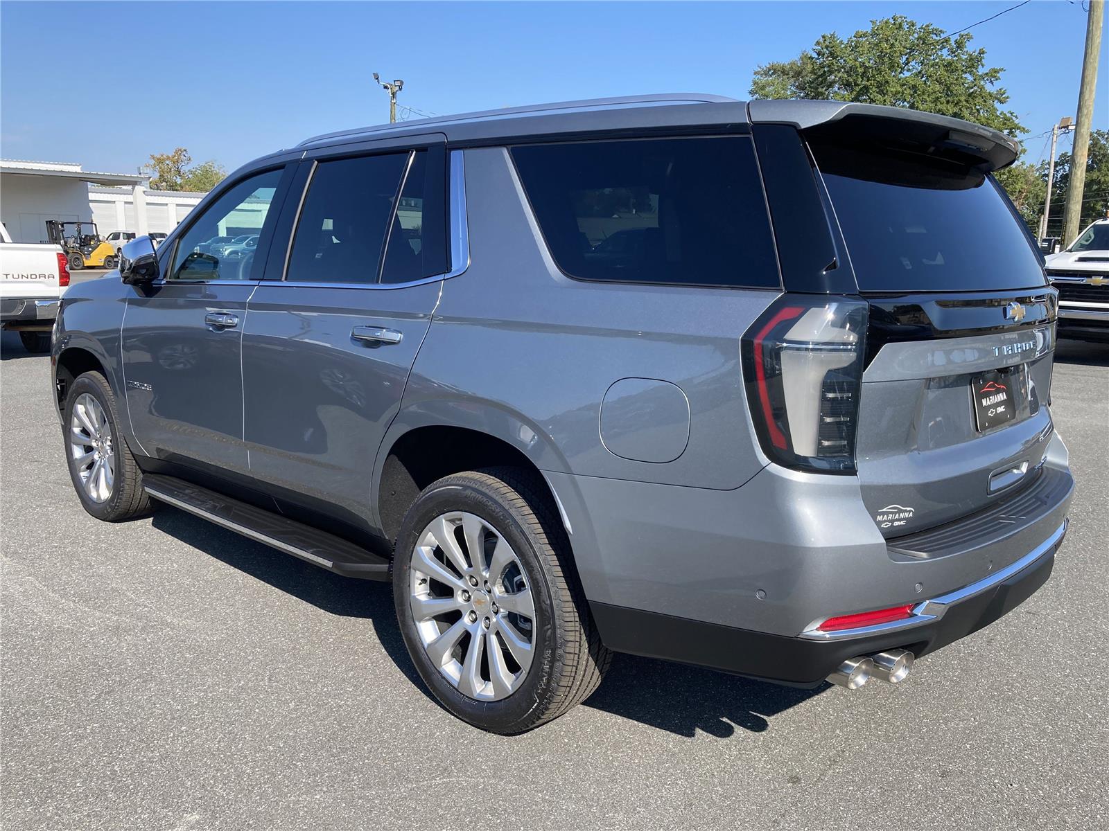 2026 Chevrolet Tahoe Premier photo 4