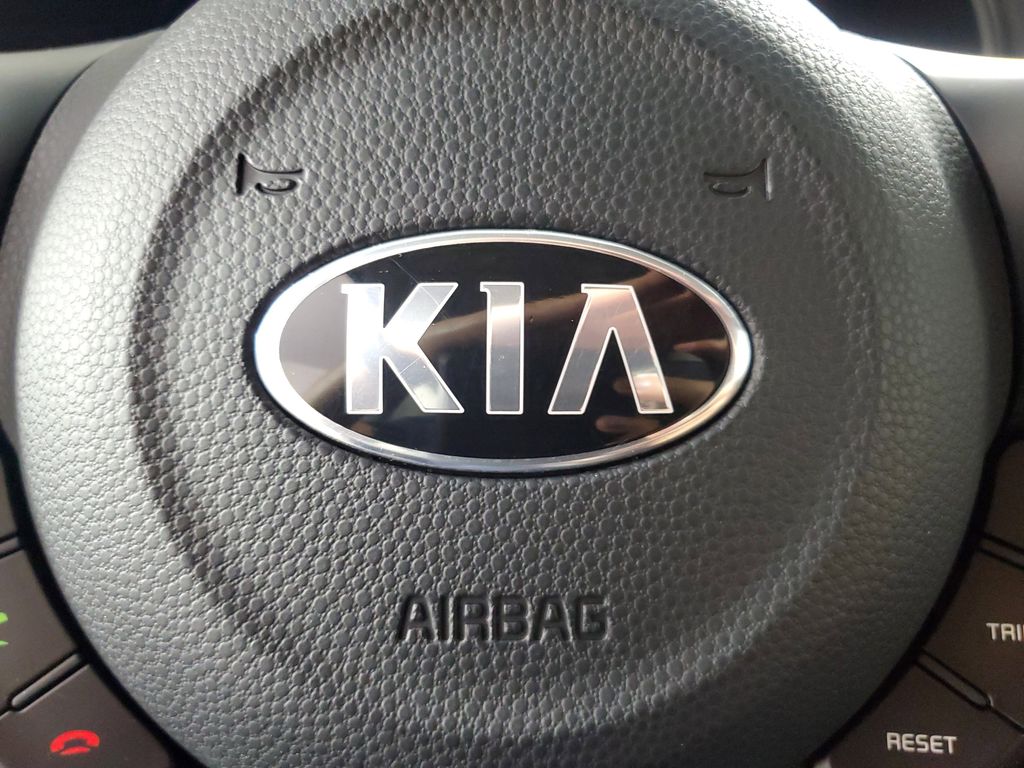 2018 Kia Soul Plus photo 18
