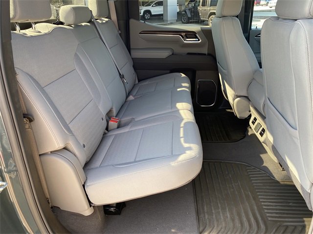 2025 Chevrolet Silverado 1500 LT photo 24