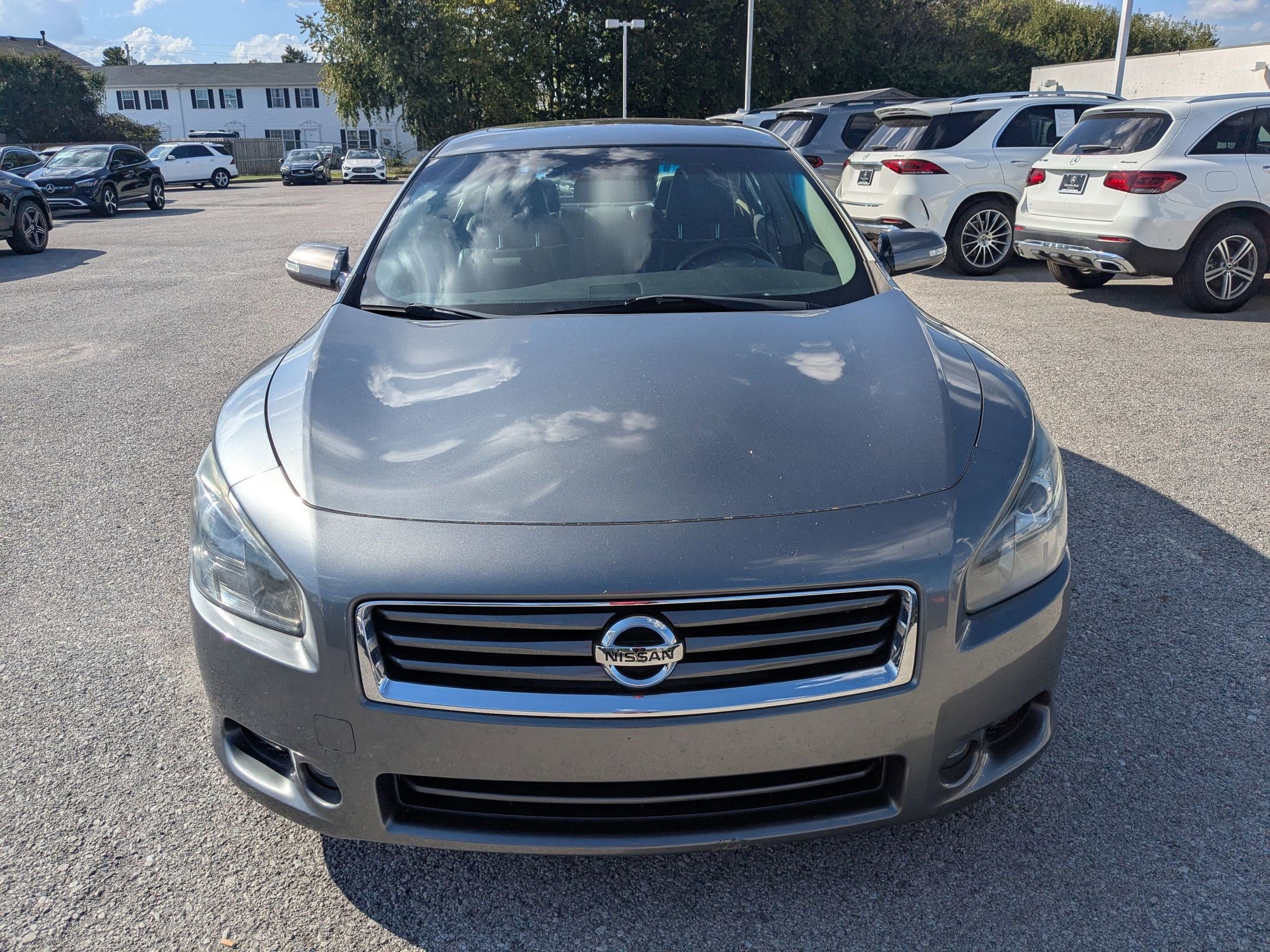2014 Nissan Maxima SV photo 2