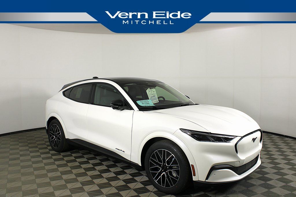 2025 Ford Mustang Mach-E Premium AWD's photo