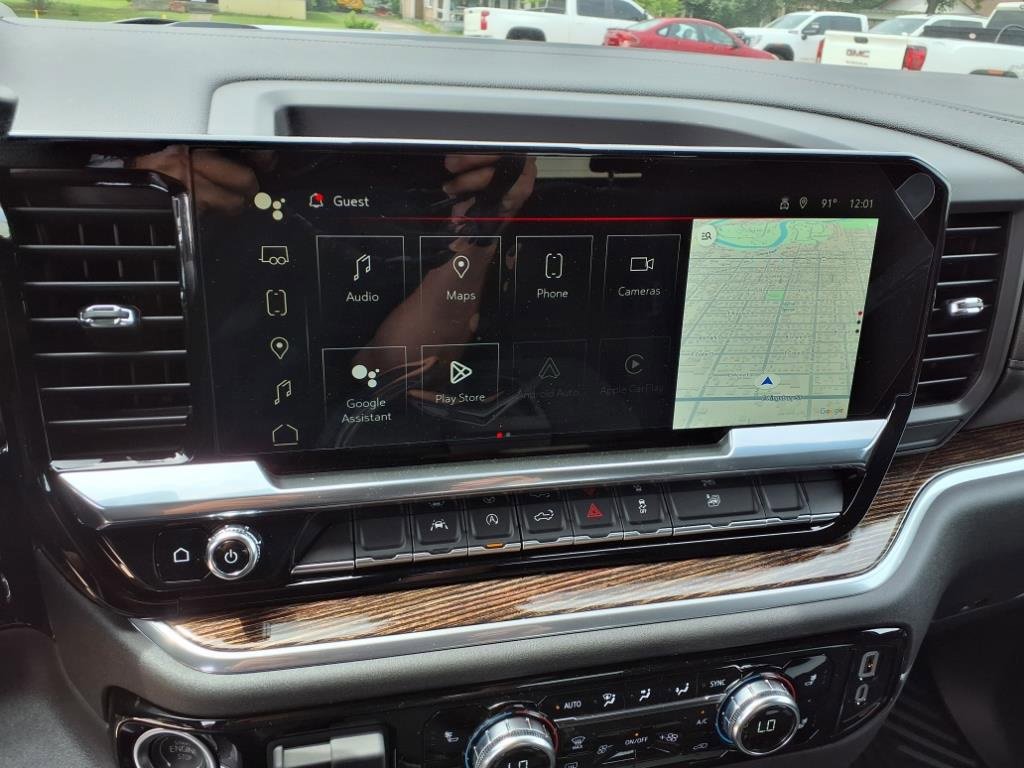 New 2025 Sterling Metallic GMC Elevation image 16