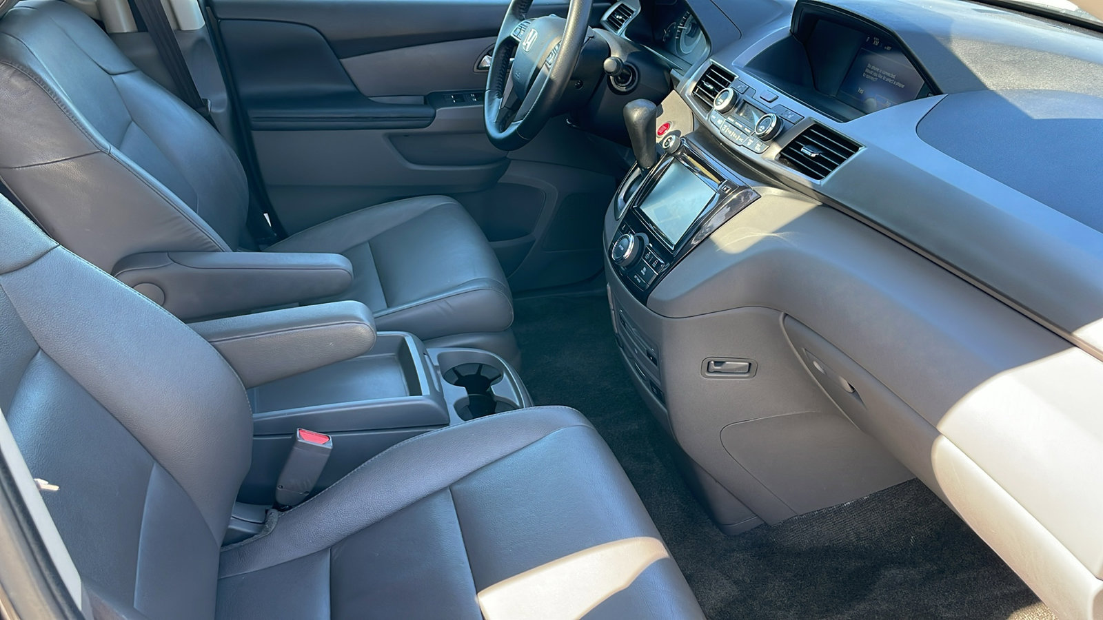 2015 Honda Odyssey EX-L photo 29