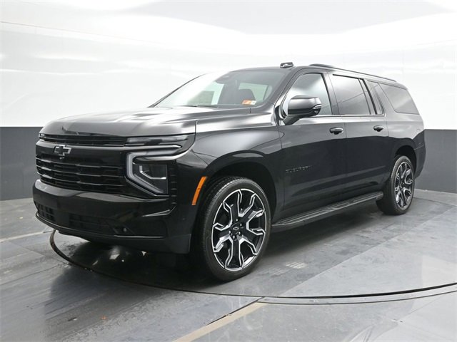 2026 Chevrolet Suburban RST's photo