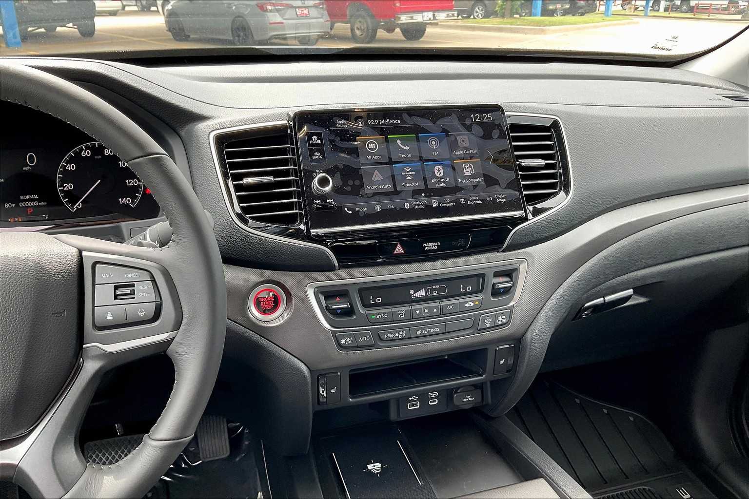 2025 Honda Ridgeline RTL photo 6