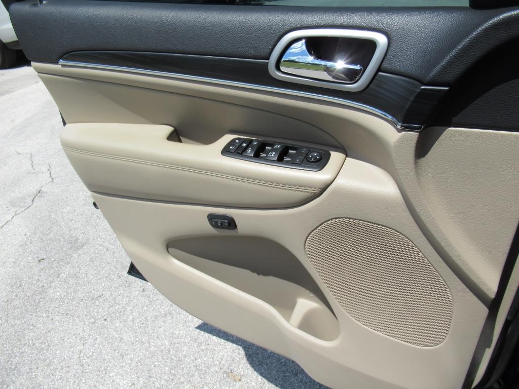 2020 Jeep Grand Cherokee Limited photo 22