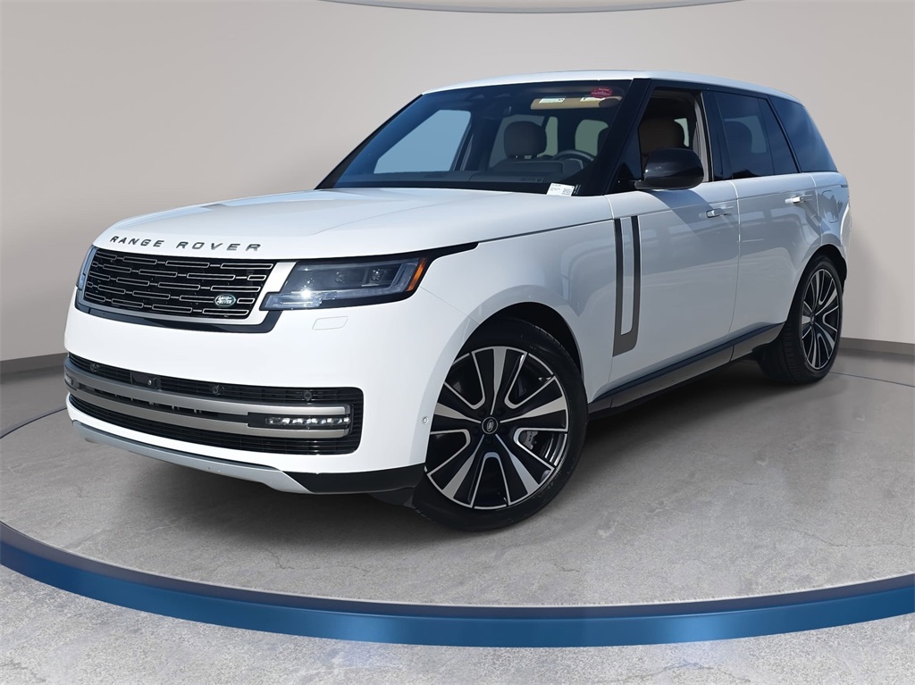 2025 Land Rover Range Rover SE's photo