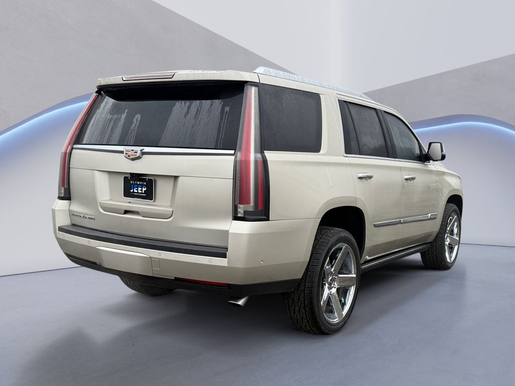2017 Cadillac Escalade Premium Luxury photo 5