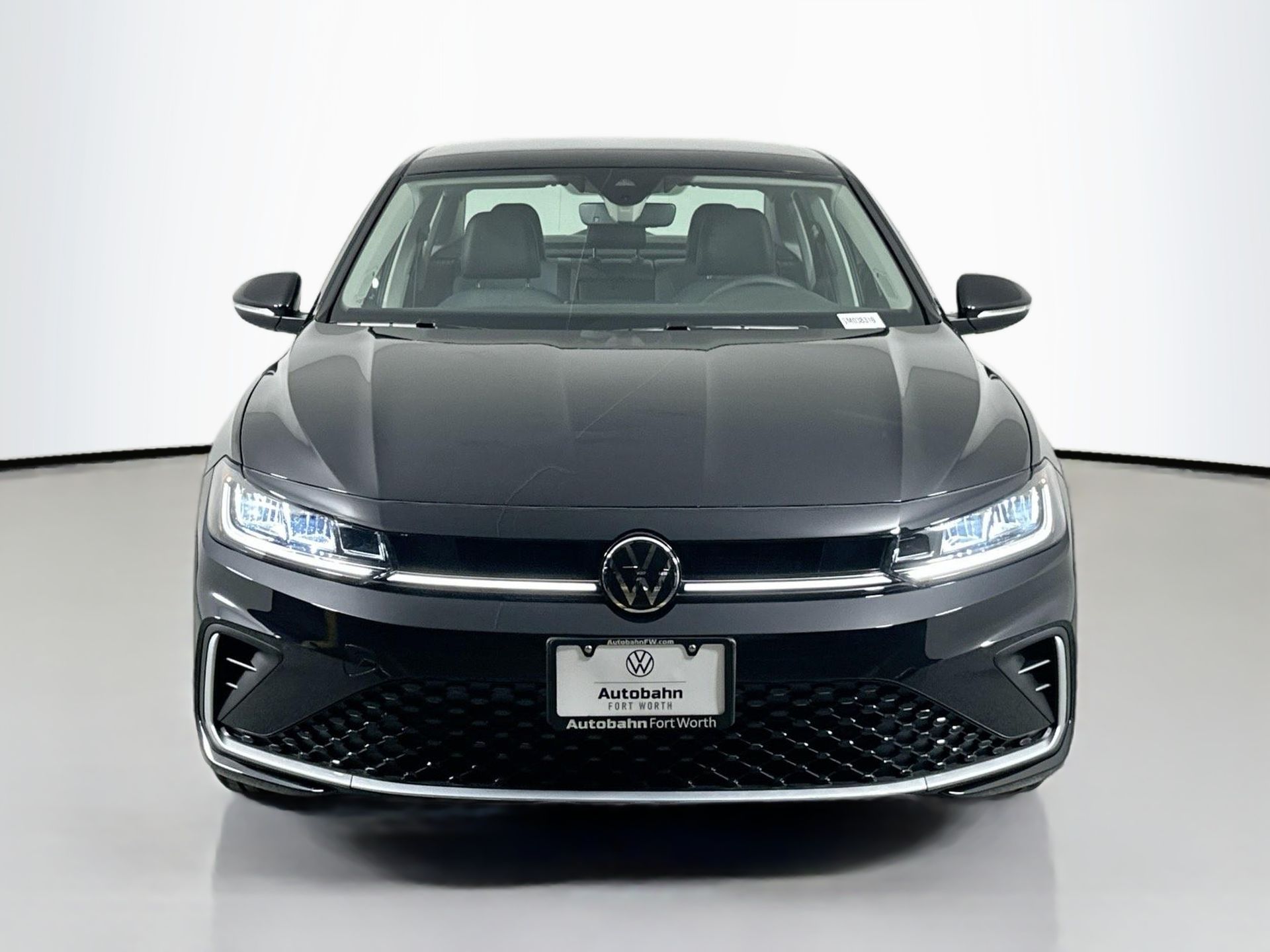 2025 Volkswagen Jetta 1.5T SEL photo 2