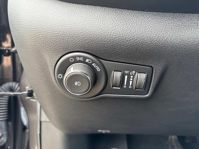 2022 Jeep Compass Limited photo 24