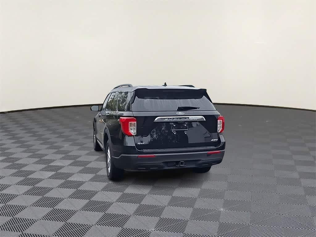2022 Ford Explorer XLT photo 3