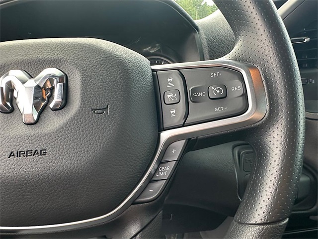 2025 Ram 2500 Tradesman photo 19