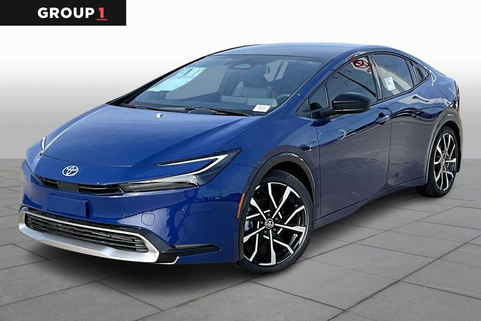 2026 Toyota Prius XSE Premium's photo