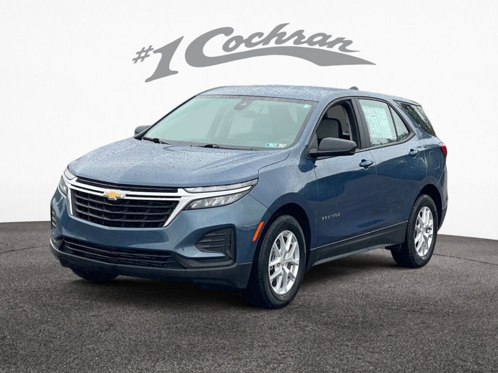 2024 Chevrolet Equinox LS photo 3