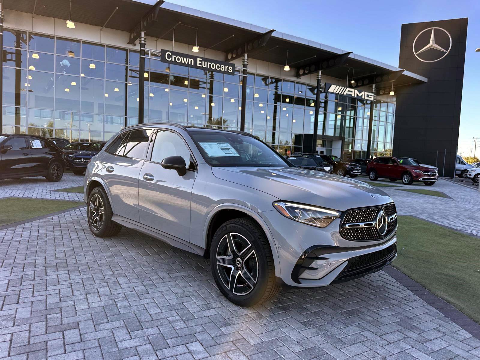 2026 Mercedes Benz GLC 300 photo 2