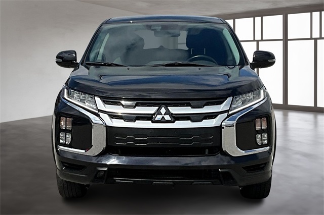 2022 Mitsubishi Outlander Sport SE photo 2