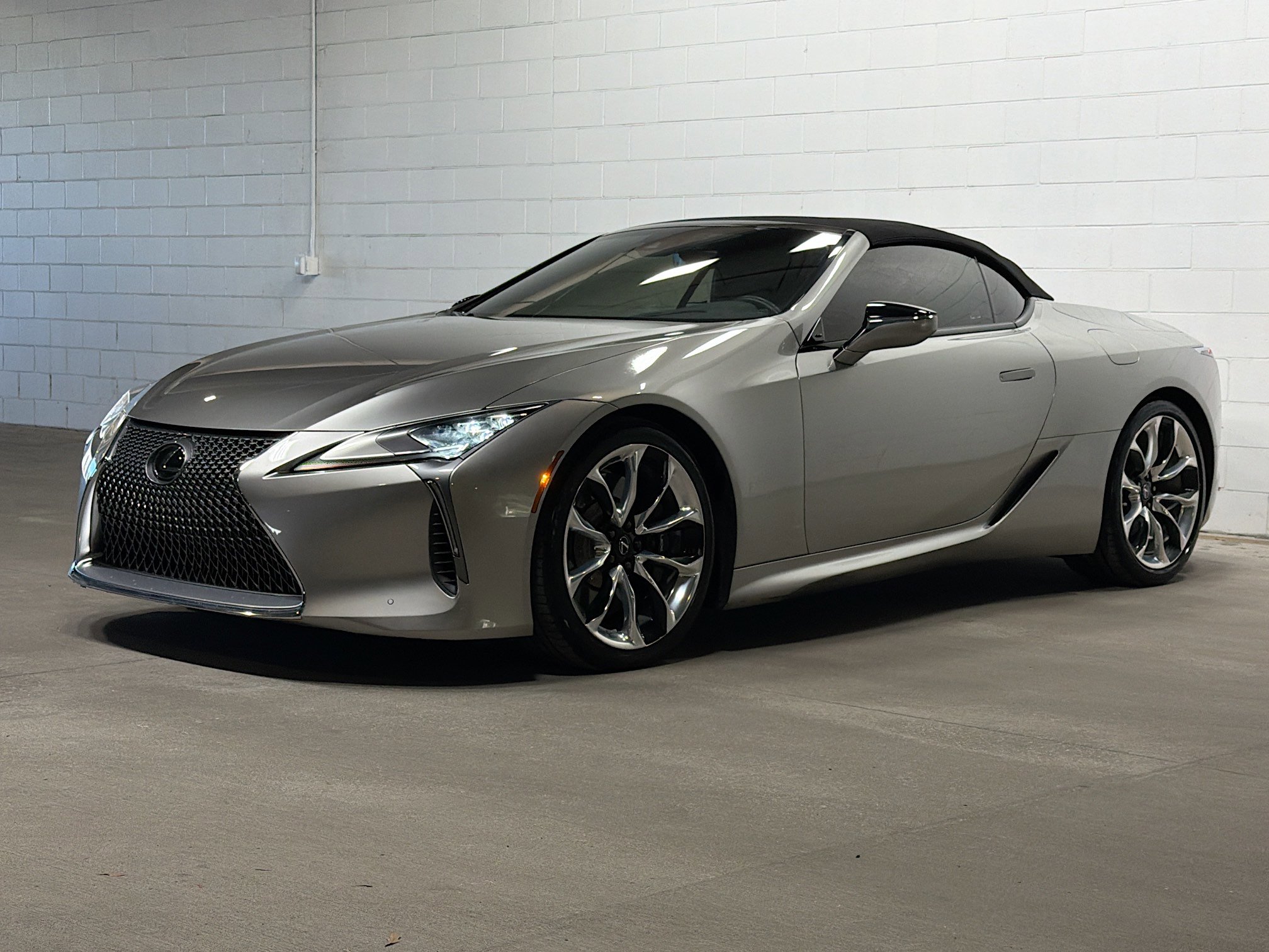 2021 Lexus LC 500's photo
