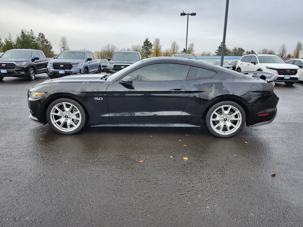 2015 Ford Mustang GT Premium photo 4