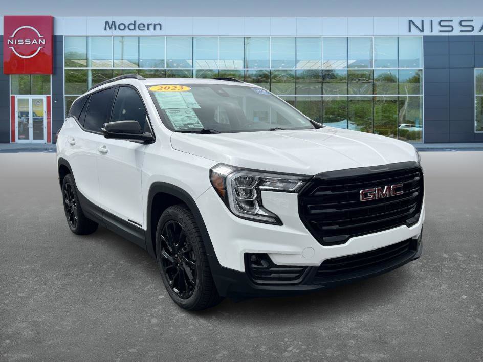 2023 Gmc Terrain SLT photo 3