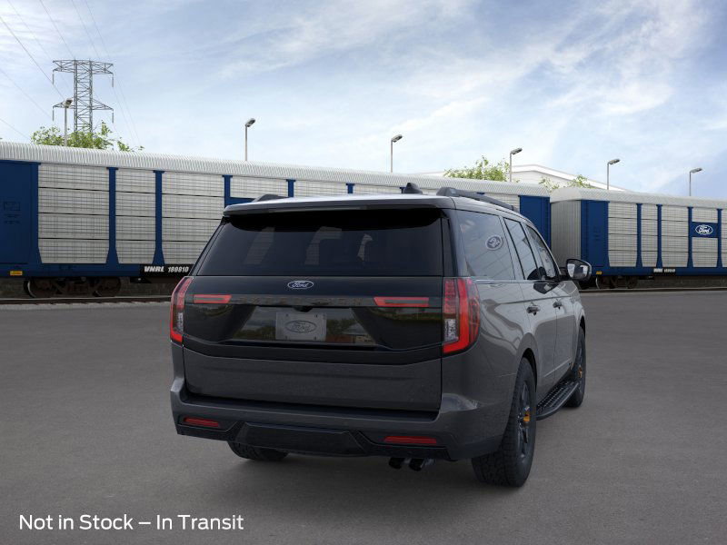 2025 Ford Expedition photo 6
