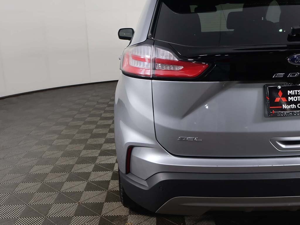 2024 Ford Edge SEL photo 12