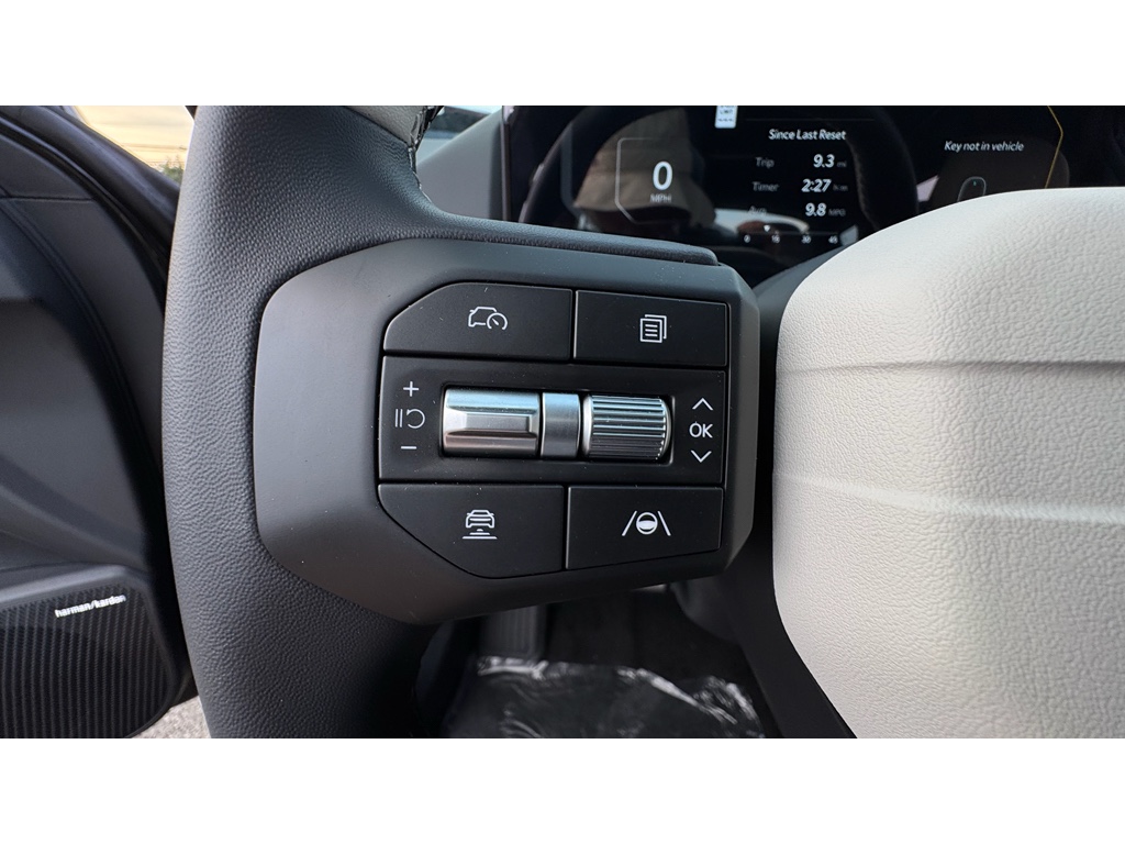 2025 Kia K4 GT-Line photo 10