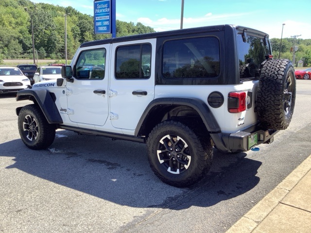 2024 Jeep Wrangler Rubicon 4xe photo 3