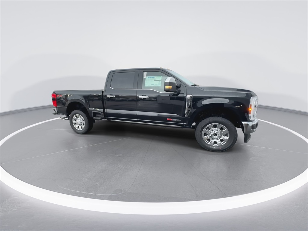 2025 Ford F-250 King Ranch photo 2