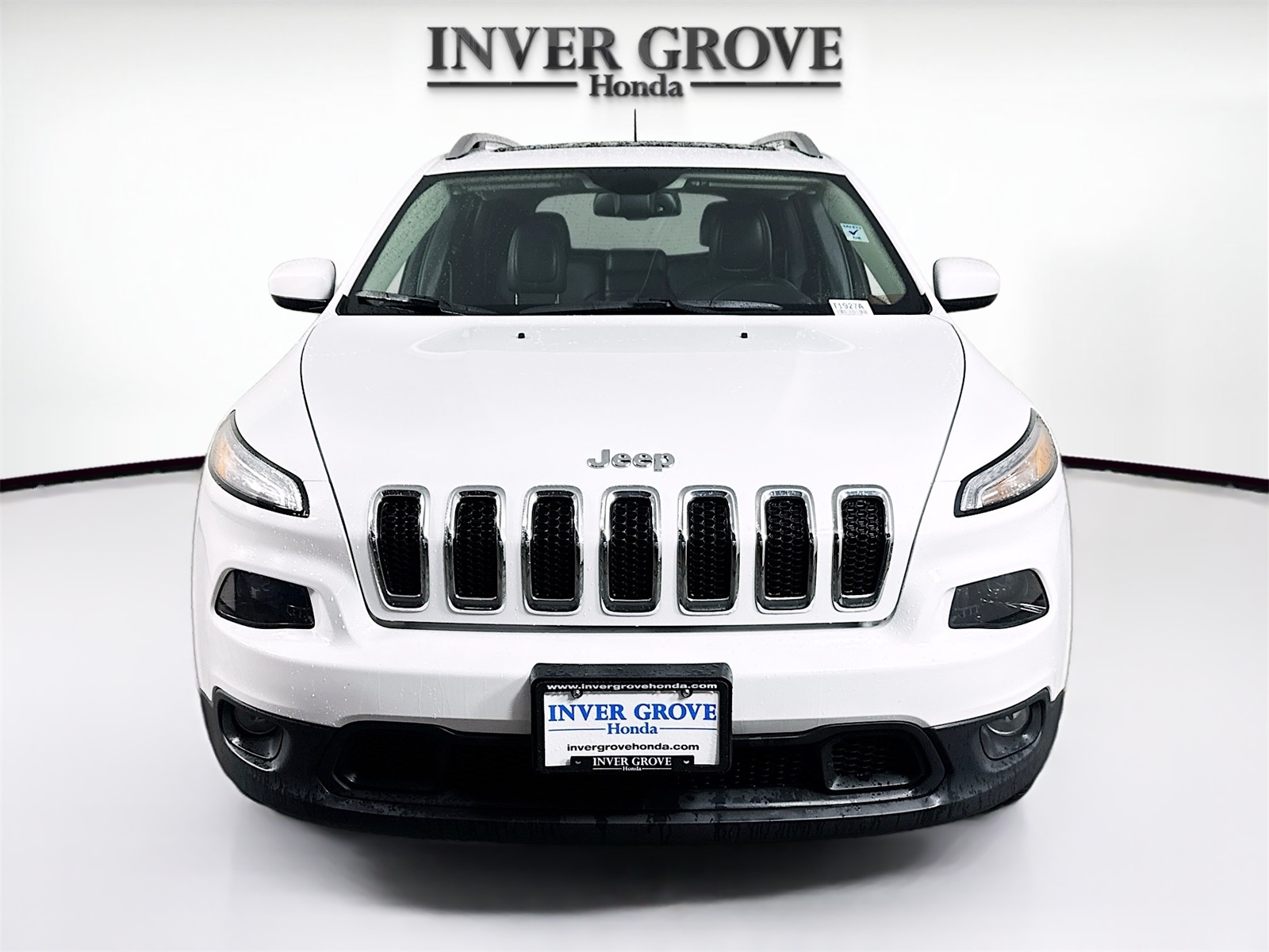 Used 2017 Jeep Cherokee Latitude with VIN 1C4PJMCB0HW575949 for sale in Inver Grove Heights, Minnesota