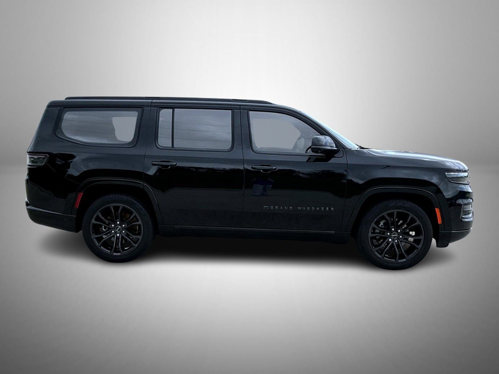 2023 Jeep Grand Wagoneer III Obsidian photo 4