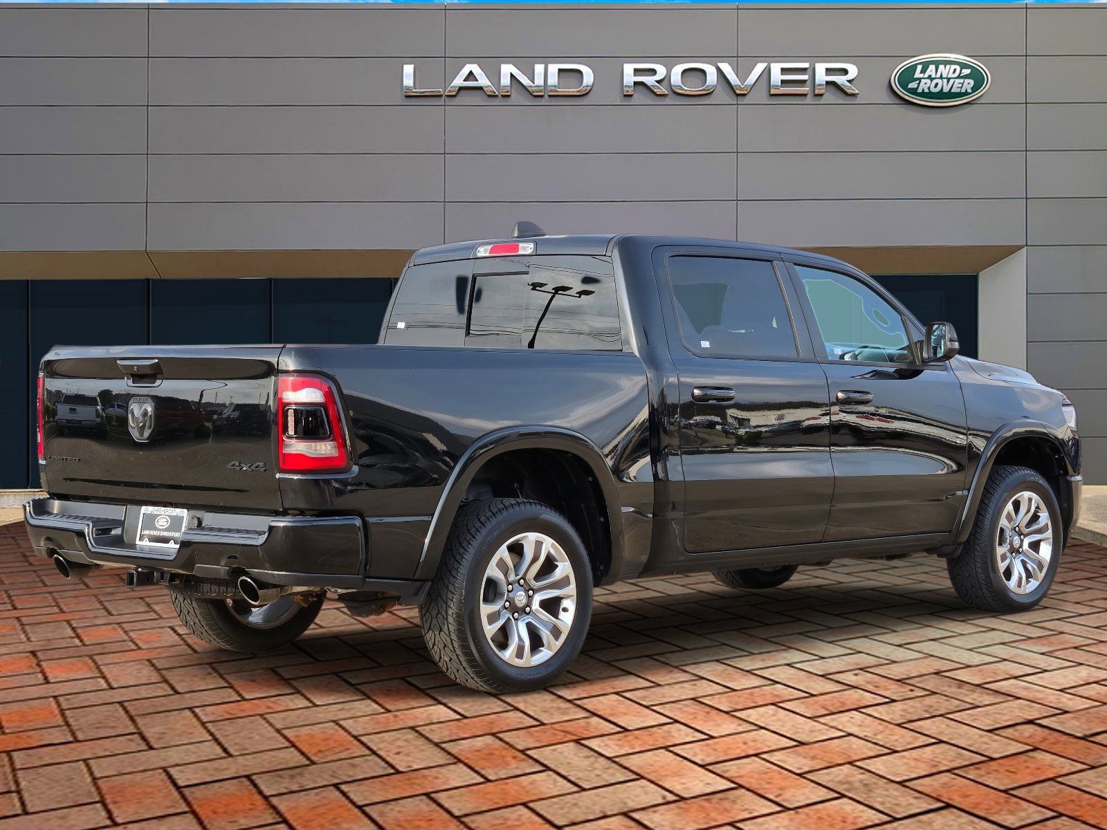 2023 Ram 1500 Limited photo 4