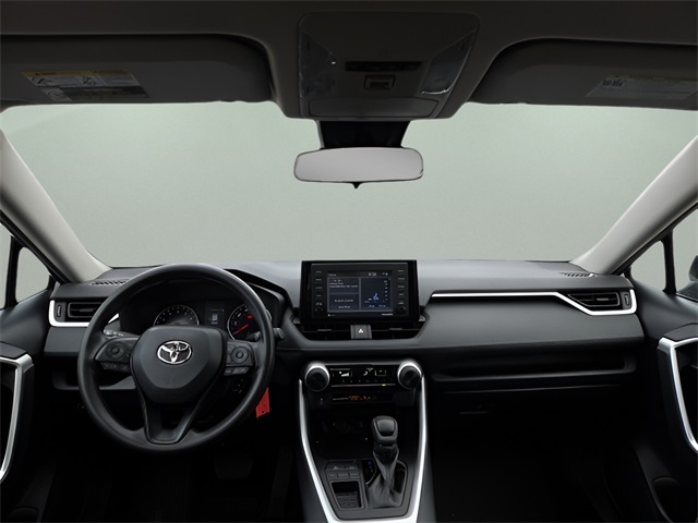 2022 Toyota RAV4 LE photo 9
