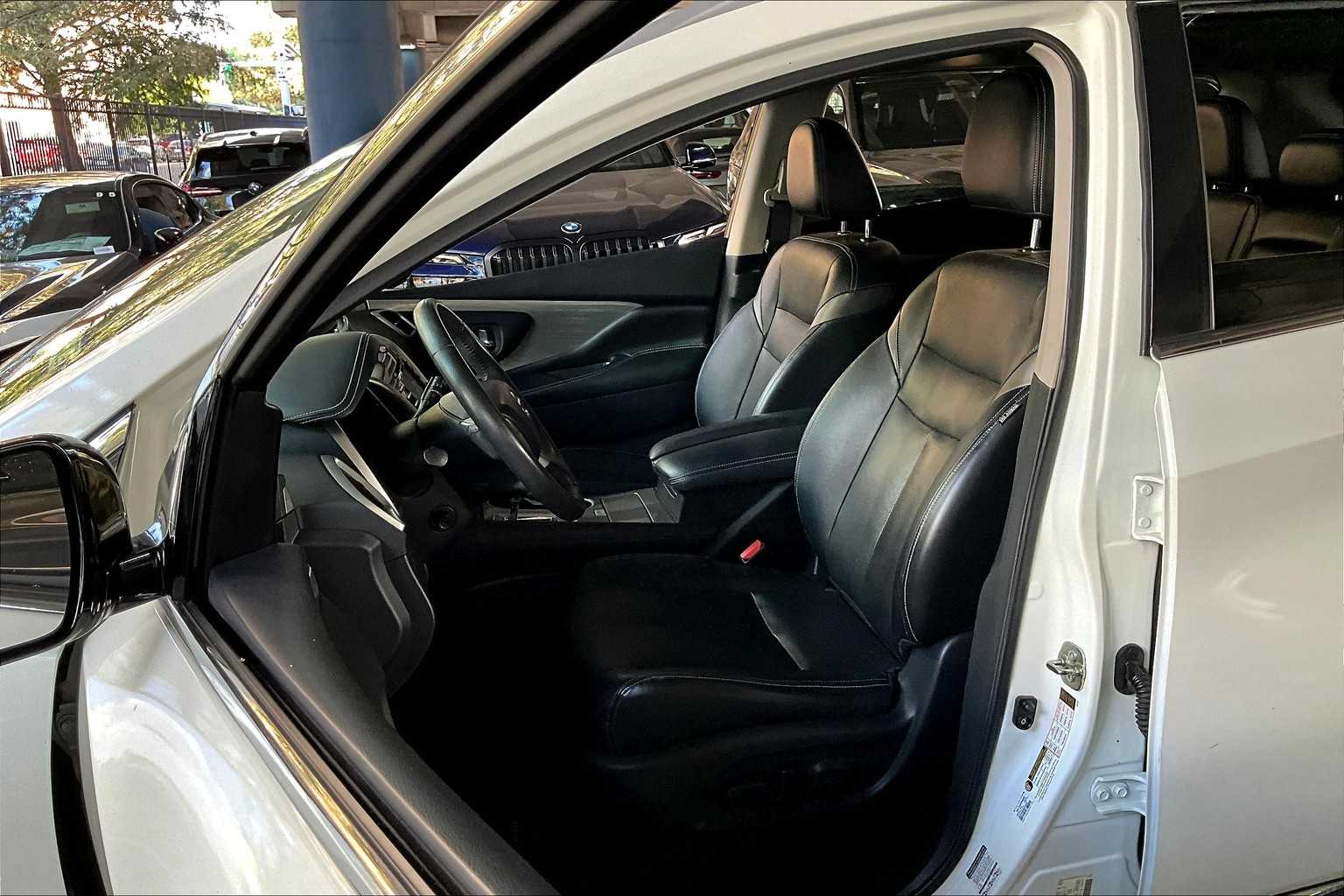 2015 Nissan Murano Platinum photo 7