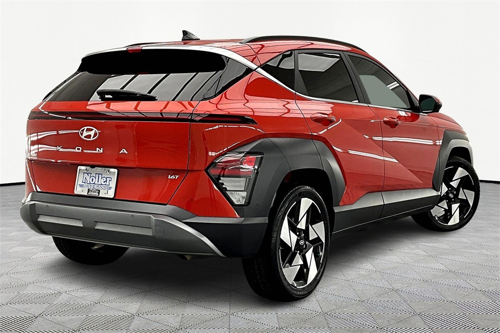 Used 2024 Hyundai Kona Limited with VIN KM8HE3A35RU090374 for sale in Kansas City