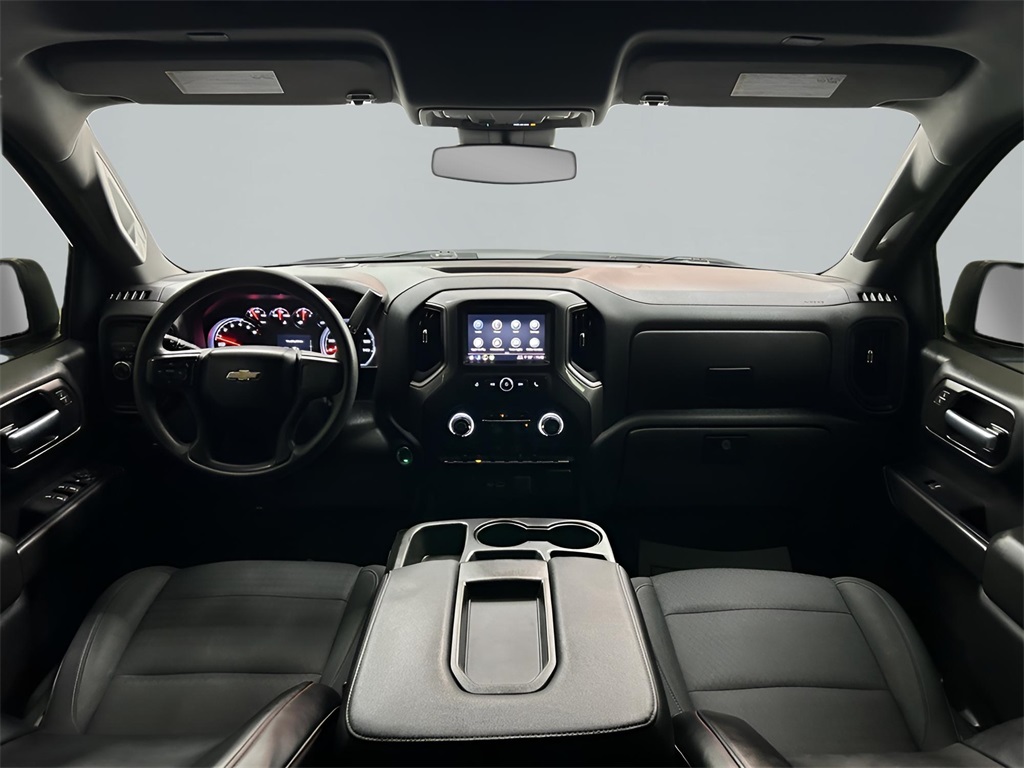 2022 Chevrolet Silverado 1500 Custom photo 9