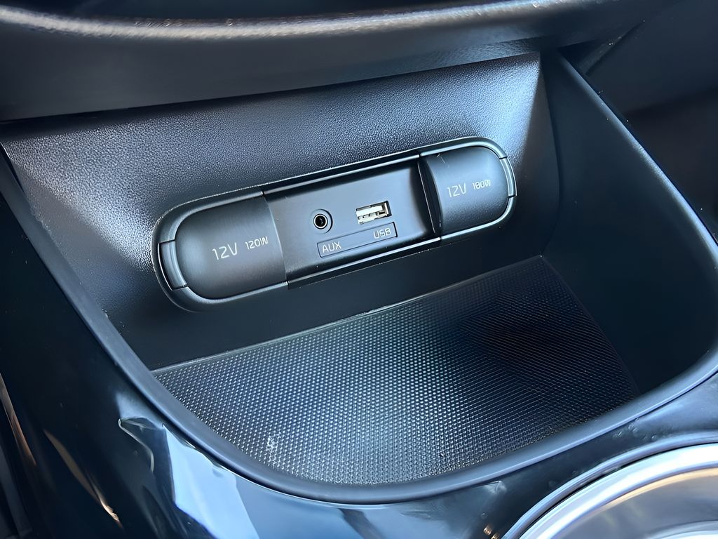 2016 Kia Soul Plus photo 13