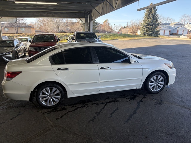 2011 Honda Accord EX-L photo 3