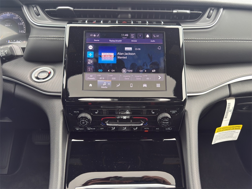 2025 Jeep Grand Cherokee Altitude X photo 15