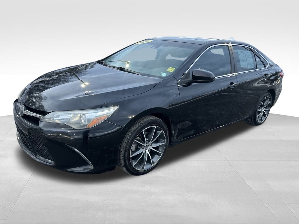 2016 Toyota Camry XSE