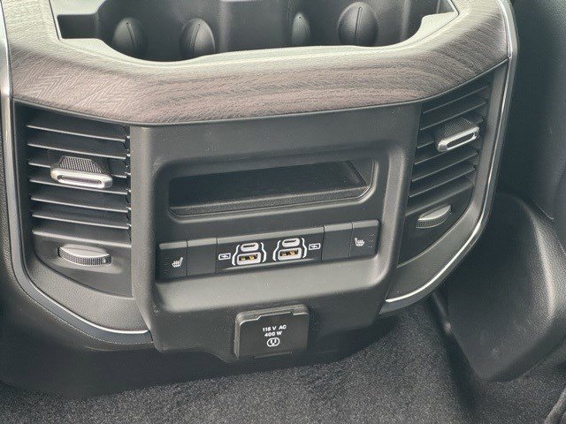 2026 Ram 1500 Laramie photo 28