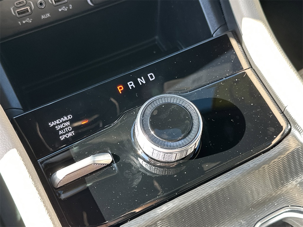 2025 Jeep Grand Cherokee Limited photo 24